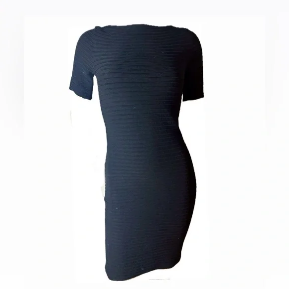 gucci black mini dress Gucci by Tom Ford Black Velvet Mini Dress Size IT 38 (UK 6) – Sellier